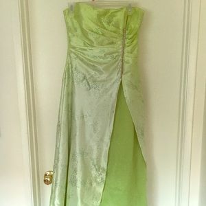 Light green jump! full floor length prom dress